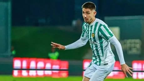 Ege Tıknaz Sporting’e