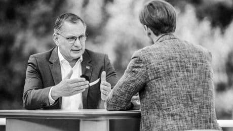 Tino Chrupalla: Als würde er in der Kreisliga den Schwenkgrill anschmeißen