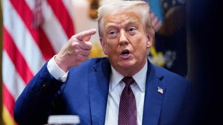 Après les dirigeants de l’OLP, Trump suspend l’octroi de visas pour tous les Palestiniens