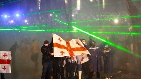 En Géorgie, le refus d’entrer sur le territoire, nouvelle arme du régime pour étouffer l’opposition