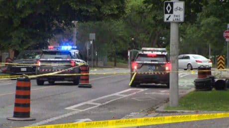 Teen, man seriously injured after shooting in Toronto