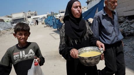 Nahost: Israel lässt etwas mehr Hilfe nach Gaza