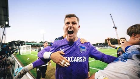 Torwart-Held Ernst - Sein Trash-Talk bringt Hertha fast halbe Million
