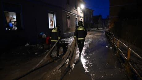 Intempéries en Italie: deux disparus, emportés par la crue d'un torrent, retrouvés morts