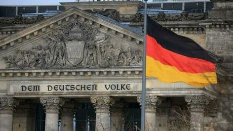 A Parigi e Berlino l'esportazione è in calo più del previsto
