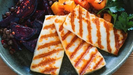 Halloumi: Das macht den Käse so speziell