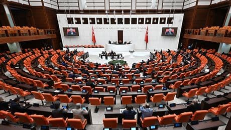 Terörsüz Türkiye sürecinde kritik gün! Komisyona isim aranıyor