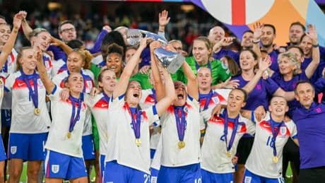 Frauen-EM: England verteidigt den Titel im Elfmeterschießen
