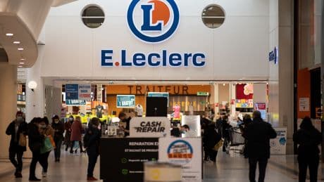 Glands, éclairs ou religieuses : des pâtisseries vendues chez E. Leclerc rappelées pour un risque de Listéria