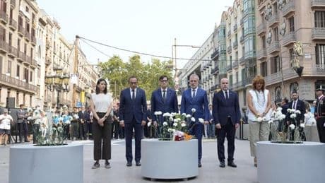 Barcelona recuerda el octavo aniversario de los atentados del 17A