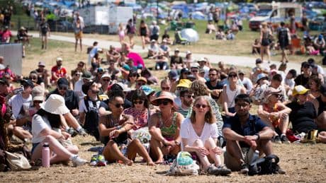 Heading To Glastonbury? These 5 Heatwave Hacks Could Save Your Festival