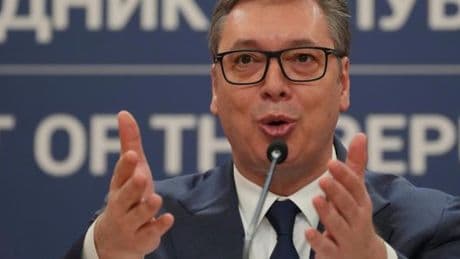 Le président serbe, Aleksandar Vucic, hospitalisé à son retour de Floride