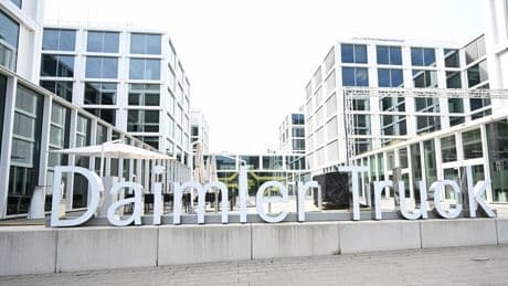Lastwagen: Daimler Truck will 5.000 Stellen in Deutschland streichen