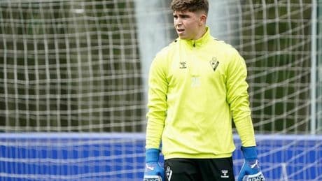 Ibon Ispizua, primera cara nueva en el Barakaldo