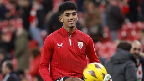 Athletic y Eibar negocian por dos jugadores