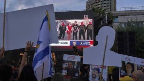 Hamas libera il soldato israelo-americano Edan: intesa con gli Usa