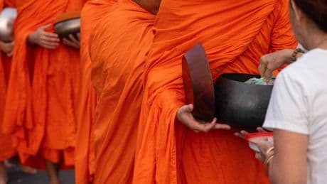 Skandal in Thailand: Die Mönche und die „Femme fatale“