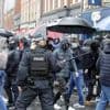 Violences en Irlande du Nord : 22 policiers blessés après une nouvelle soirée d’émeutes