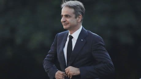 Grecia da ejemplo a Sánchez y eleva un 31% los &quot;visados de oro&quot;