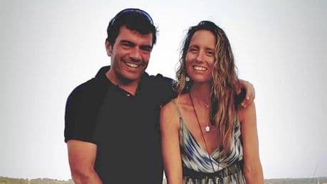 Agustín y Mercè se enamoraron en Nueva York y a los 15 años murieron enseñándosela a sus hijos desde el helicóptero