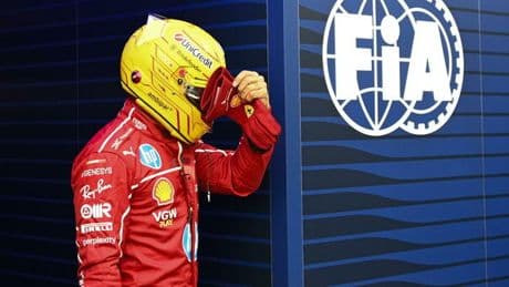 Hamilton, altro flop in qualifica: «Cosa mi manca? Non lo so, forse la Ferrari deve cambiare pilota»