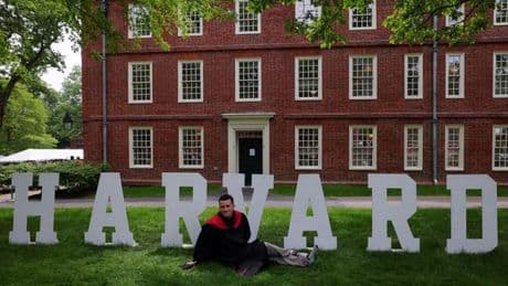 Étudiant australien à Harvard : “Je comprends enfin ce que vivent les étrangers chez nous”