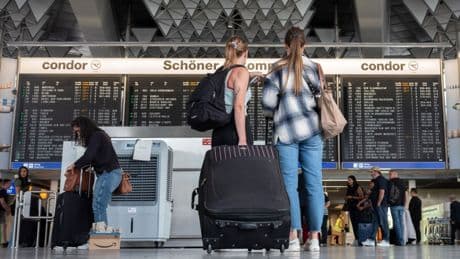 Flugbuchungen: Zwischen Schnäppchenjagd und Umbuchungsfrust