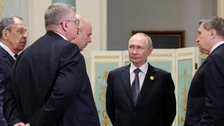 En direct, guerre en Ukraine : Vladimir Poutine estime que la question de l’élargissement de l’OTAN doit être abordée pour parvenir à la paix