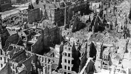 Historiker sehen Parallelen - Darf man die Lage in Gaza mit der bei uns 1944/45 vergleichen?