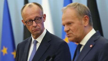 Besuch in Polen: Donald Tusk watscht Kanzler Merz für Asylkurs ab
