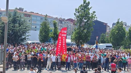 Şişli Belediyesi işçilerinin direnişi Meclis'e taşındı... DEM Partili Konukçu'dan Yerlikaya'ya: 'Sessizliğiniz, keyfi uygulamaları onaylamaktır'