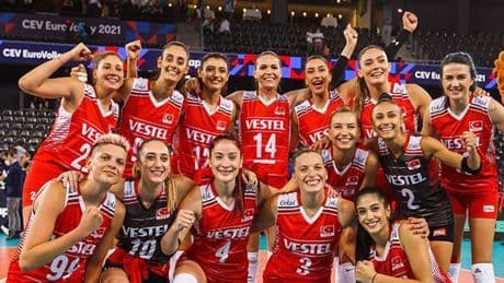 Sultanların rakibi Ferhat Akbaş'lı Japonya!