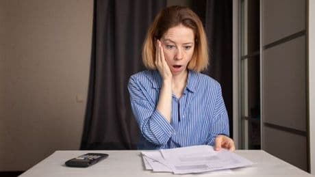 Bank warning issued to anyone with £10,000 in savings