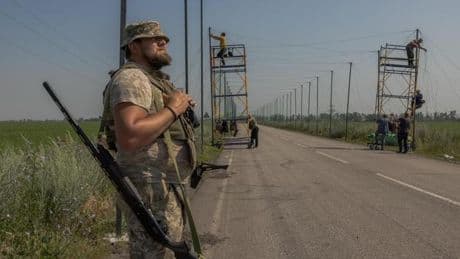 US-Überblick am Morgen: USA liefern Ukraine wohl wieder Waffen, Sanktionen gegen UN-Expertin