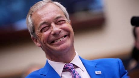 Nigel Farage's 'awkward' Oval Office photo proves he's on 'Team Trump' in talking down Britain