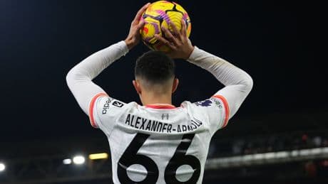 Primeros problemas para Alexander-Arnold: la Liga no le permite llevar su mítico dorsal 66