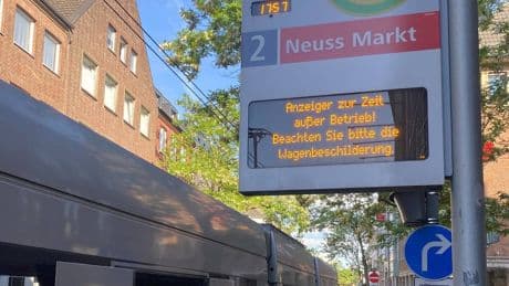 Stundenlanger Blackout in der Innenstadt: Netzausfall behoben - in Neuss fließt der Strom wieder
