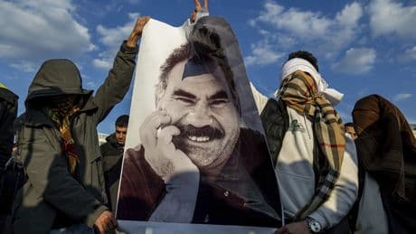 El PKK kurdo anuncia su disolución y el fin de más de cuatro décadas de lucha armada contra el Estado turco