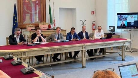 Treni, vertice a Tortona: confronto fra Liguria, Lombardia e Piemonte. Scajola: “Migliorare i collegamenti”