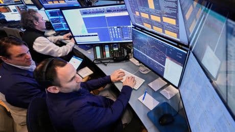 Cómo buscar refugio para la inversión ante la tensión máxima de los mercados financieros