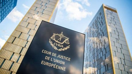 Bruselas denuncia a España ante el TJUE por no adaptar normas sobre condiciones de trabajo