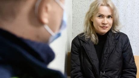 Putins Straflager: Russische Journalistin versucht sich das Leben zu nehmen