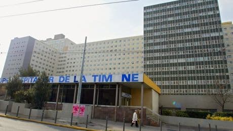 INFO BFM MARSEILLE PROVENCE. Un soignant de l'hôpital de la Timone menacé au couteau, un homme en garde à vue