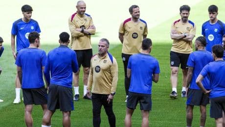 La receta que Flick aplica con sus jugadores y que aprendió de un ex técnico del Barça