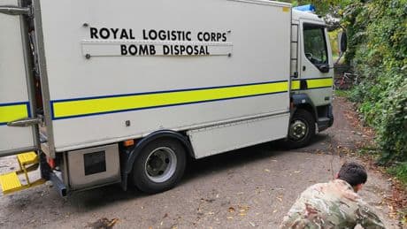 Bomb squad shuts down Edinburgh street after 'suspicious item' found
