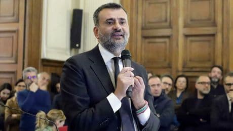 Si sblocca la Puglia, Decaro candidato a presidente per il centrosinistra. Chi è l'ex sindaco di Bari