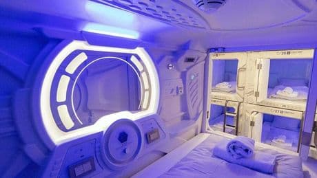 Der schöne Schluss: Ein Hostel mit Astronauten-Atmosphäre