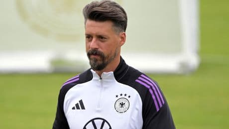 Er galt als Top-Favorit - Wagner sagt Bundesligist ab!
