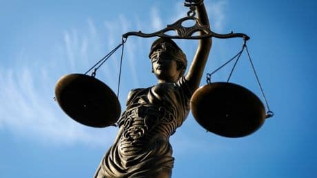 Geldauflagen: Über eine Million Euro aus Justiz-Verfahren für guten Zweck