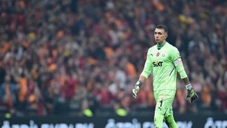 Fernando Muslera'dan Galatasaray'a yeni sezon mesajı: "Her zaman kalbimdesiniz"